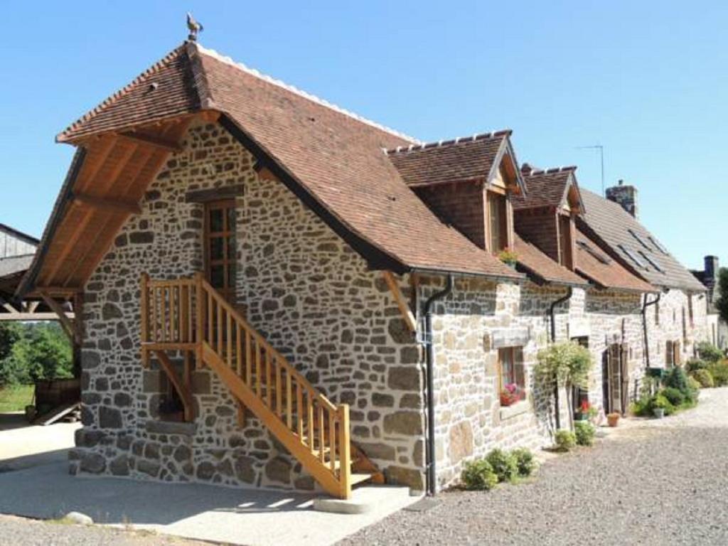 Bed and Breakfast Ferme Cidricole Hugues Desfrièches Sainte-Marguerite-de-Carrouges Zimmer foto